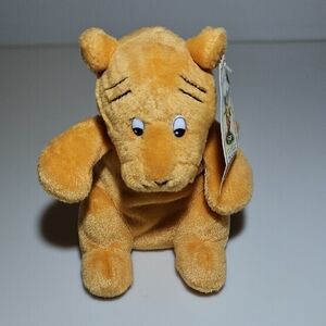 Classic Pooh Gund Plush Toy - Golden Brown